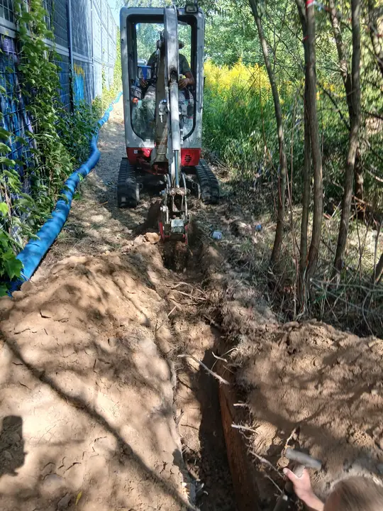 Roboty ziemne w wymagającym odcinku trasy